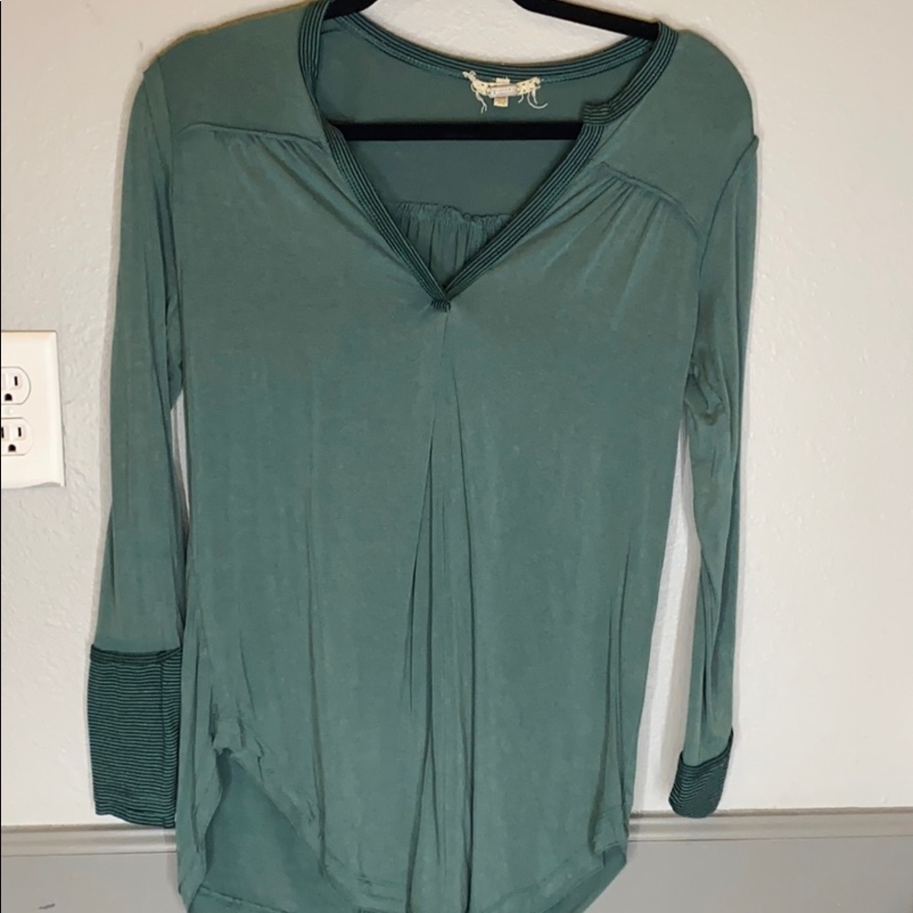 Green long sleeve